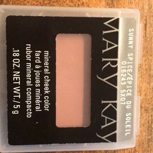 Marykay mineral cheek color sunny spice (NWT)